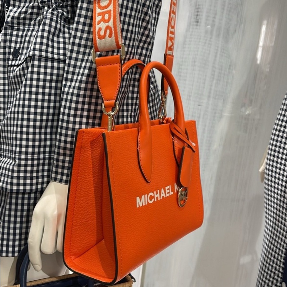 Michael Kors Mirella Small Pebbled Leather Crossbody Top Zip XBODY Bag Poppy NWT - Picture 4 of 15